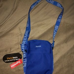 Supreme shoulder bag